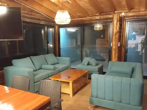 Casa 6 ambientes con 3 baños