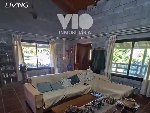 Casa en Venta con 3 cocheras