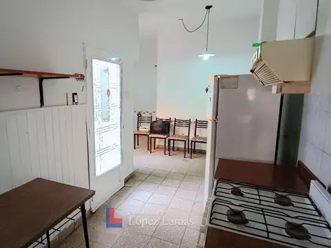 Depto Tipo Casa en Alquiler de 1 dormitorio