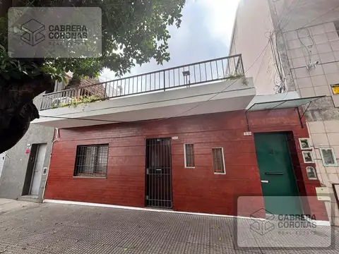 Depto Tipo Casa 3 ambientes con 2 baños