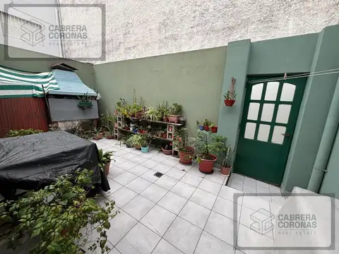 PH  3 AMB Parque Chacabuco PATIO Y TERRAZA PROPIA