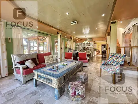 Venta Casa 4 Ambientes C/Muelle Isla del Este