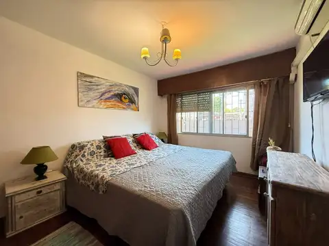 VENTA CASA 3 DORMITORIOS JARDIN BBQ GARAGE  BUCEO