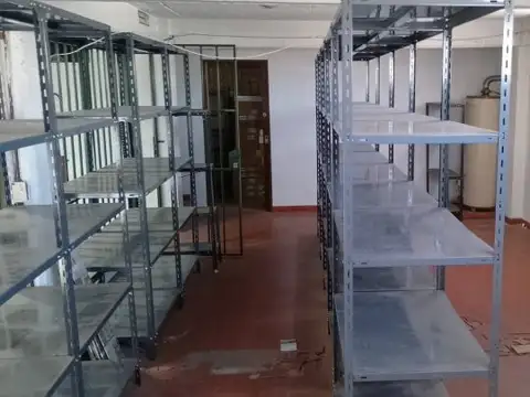 Galpon en Alquiler 51 años