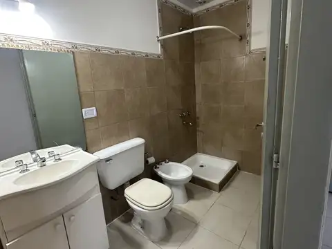 Depto Tipo Casa en Alquiler 15 años