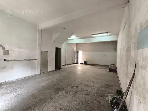 Local en Villa Ballester