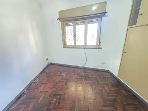 PH 3 AMBIENTES CON TERRAZA Y SIN EXPENSAS EN PARQUE CHACABUCO