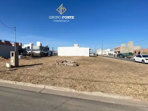 LOTE EN QUEBRADAS DE MANANTIALES - APTO DUPLEX  