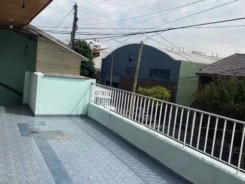 Balcarce 2200, Piso 1