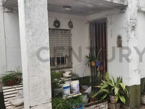 VENTA DE CASA P/RECICLAR  | AV. 137 e/ 530 y 531 | La Plata