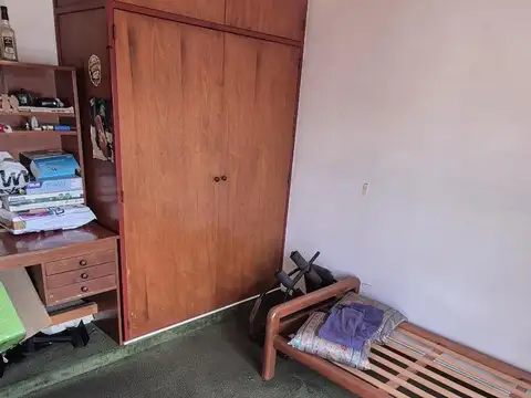 Depto Tipo Casa en Venta 50 años