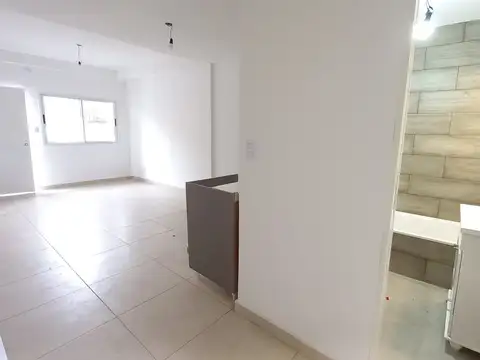 Depto Tipo Casa en Venta de 2 ambientes