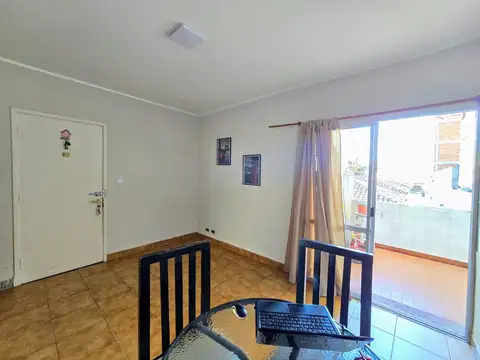 Depto Tipo Casa en Venta en Ramos Mejia, USD 47.000