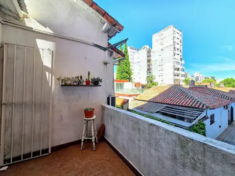 Depto Tipo Casa 3 ambientes con 1 baño