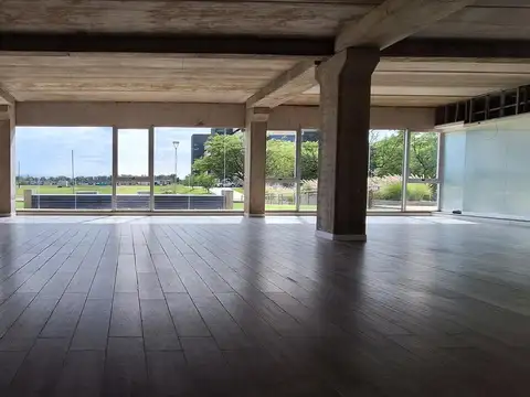 OFICINA PLANTA BAJA DE 285 M2 CON PORTON INDEPENDIENTE EN ALQUILER PARQUE EMPRESARIAL AEROPUERTO