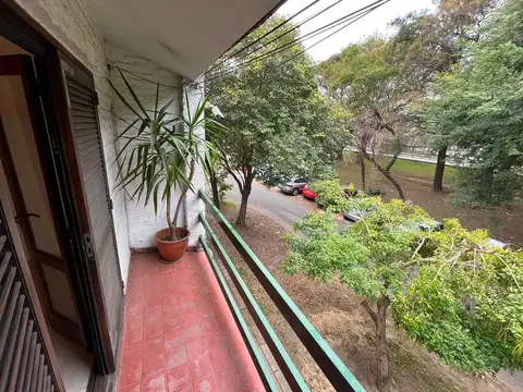 Sara Faisal 1600