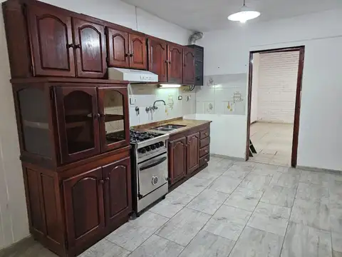 Casa en Planta baja Barrio 374 viviendas 3 dorm.