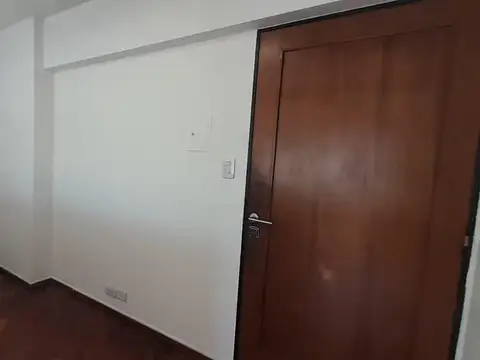 Oficina en Venta al Este