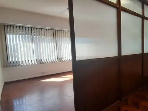 Oficina en Venta 45 años