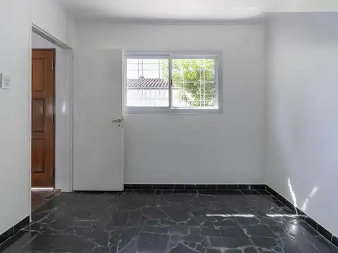 Depto Tipo Casa en Venta de 1 dormitorio