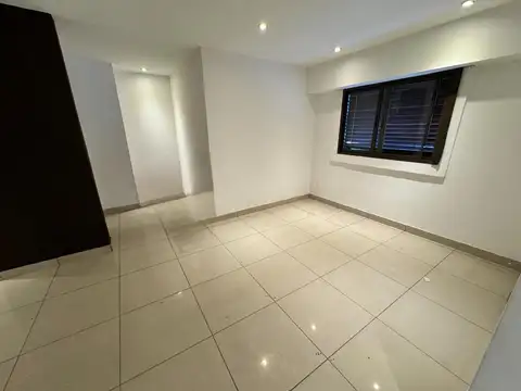 Venta Casa Ideal 2 Flias + Local Quincho Parrilla Villa Riachuelo