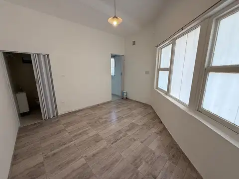 Depto Tipo Casa en Alquiler en Florida, $ 575.000
