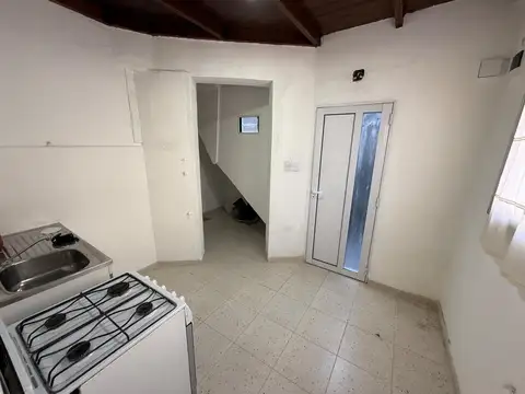 Depto Tipo Casa en Alquiler 40 años