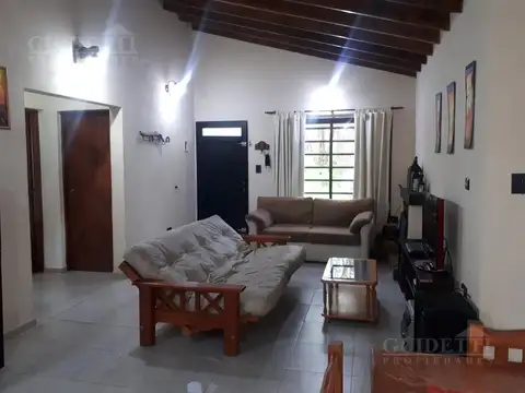 Casa en Venta con 1 cochera
