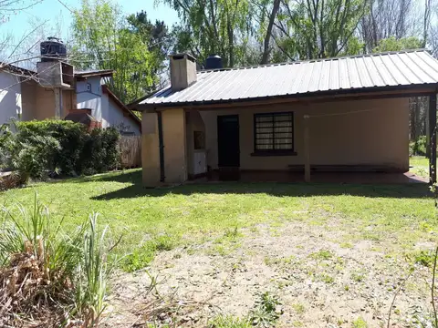 Los Claveles al 1200