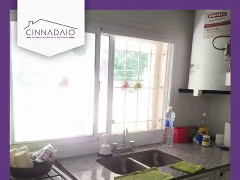 Casa 2 ambientes con 2 baños