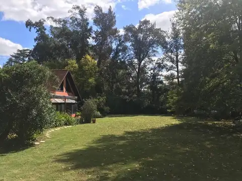 Casa en Venta con 1 cochera