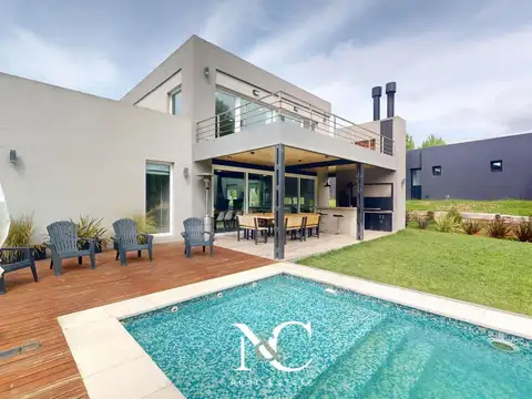 Casa en Venta al Oeste