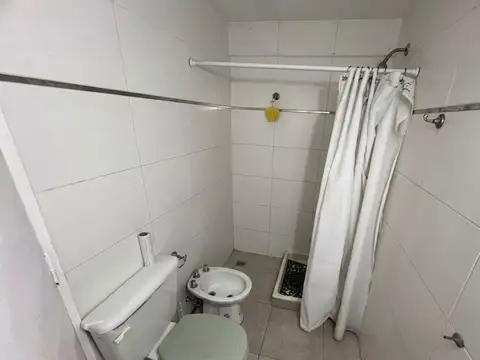 Depto Tipo Casa en Venta en Banfield, USD 58.000