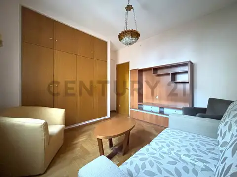 Departamento en Venta en Adrogue, USD 145.000