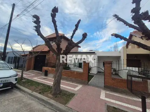 Casa en Venta en Neuquen, Confluencia