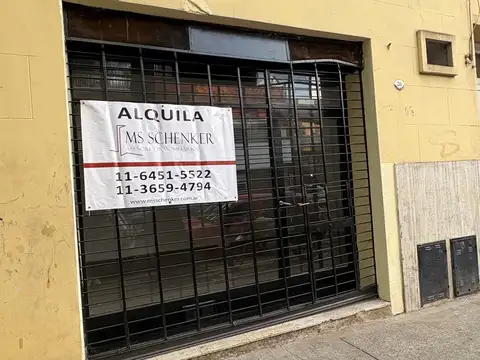 Local en Alquiler en Flores, $ 900.000