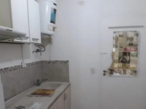 Casa 2 ambientes con 1 baño