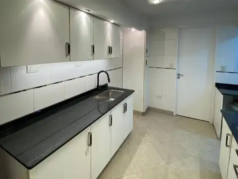 Departamento 4 ambientes con 3 baños
