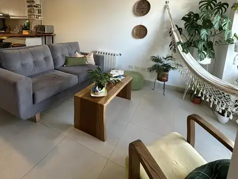 Depto Tipo Casa en Alquiler de 3 ambientes