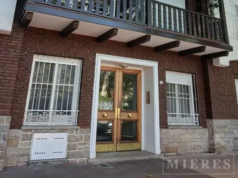 Departamento de 2 ambientes en muy linda zona de Martínez en venta
