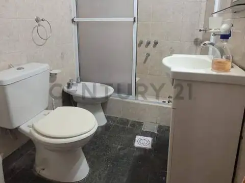 VENTA DE PH - CALLE 530 e/ 137 y 138 - LA PLATA