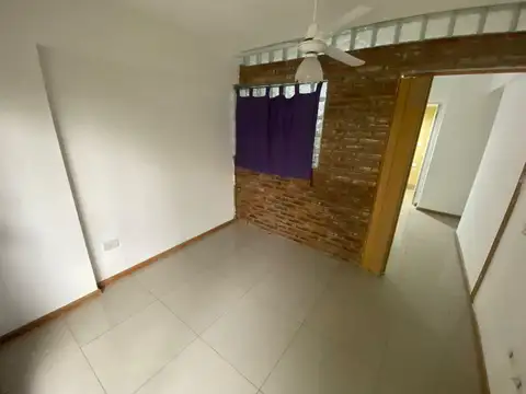 Venta  departamento monoambiente con balcón en Barrio Nuestra Señora de Lourdes