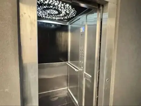 Fischetti 4700, Piso 6