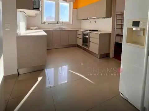 Departamento en Alquiler al Este