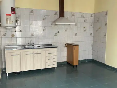 Depto Tipo Casa en Alquiler de 1 dormitorio