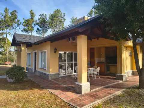 Casa en Venta en Santa Monica, Calamuchita