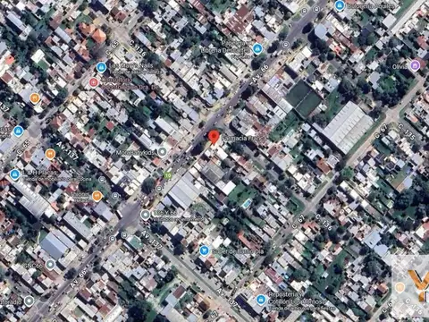 Casa en venta - 5 Dormitorios 2 Baños - 297mts2 - La Plata