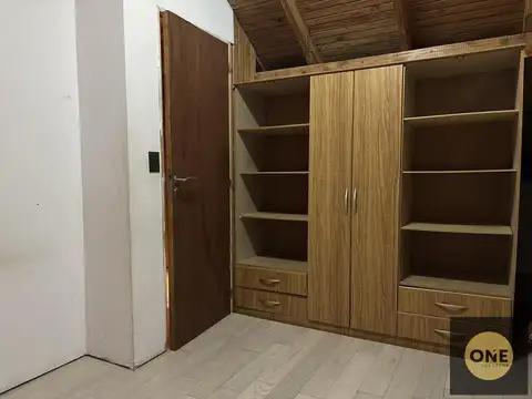 Pasaje Godesia al 1200