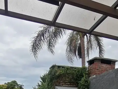 Depto Tipo Casa en Alquiler 27 años