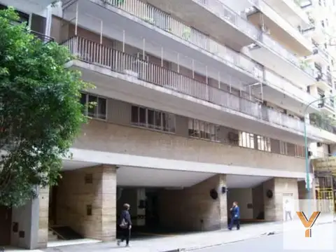 Montevideo e/ Guido y Vicente López